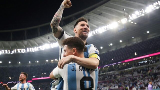 'Messi es Argentina': Alves desconfía de la amenaza de una superestrella, pero insiste en que Brasil no puede mirar más allá del empate con Croacia