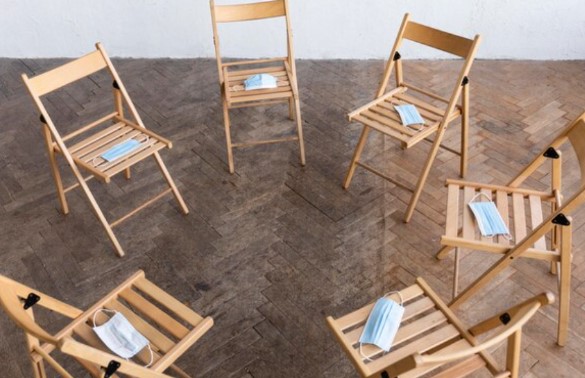 Sillas de madera plegables